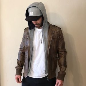 Men’s bomber leather jacket.